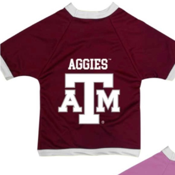 All Star Dogs Other - All Star DOGS XX-Large Texas A&M V-Neck Dog Aggies Game Tee.  NWT